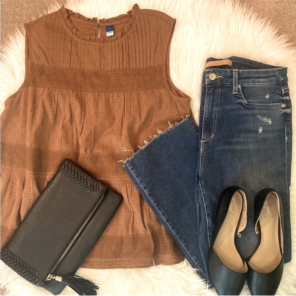Sleeveless Top